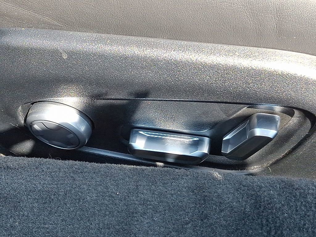 Used 2024 Lotus Emira First Edition image 31