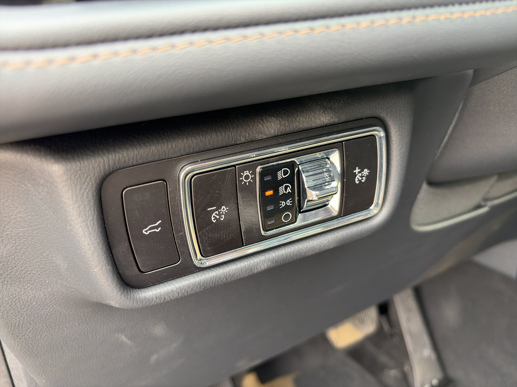 New 2026 Lincoln Aviator AWD image 22