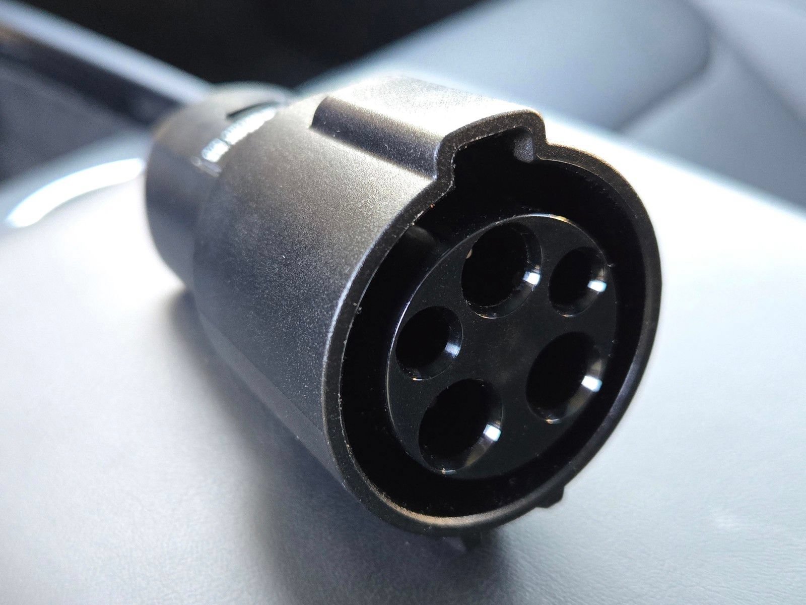 Used 2025 Tesla Model 3 Long Range RWD image 18