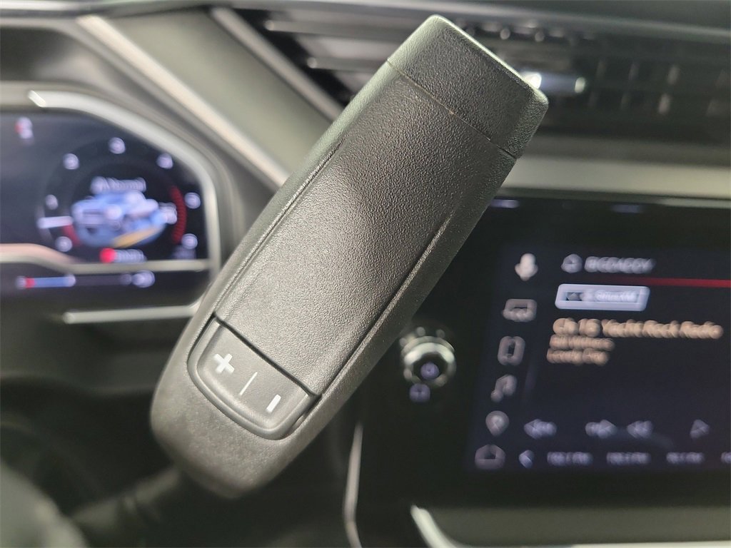 Used 2024 GMC Sierra 2500 Denali w/ Denali Reserve Package image 27