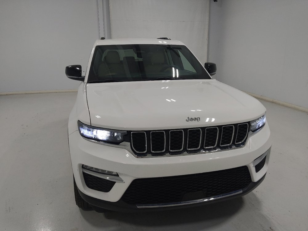 Used 2023 Jeep Grand Cherokee Limited AWD/4WD image 14