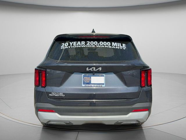 Certified 2026 Kia Sorento LX image 5