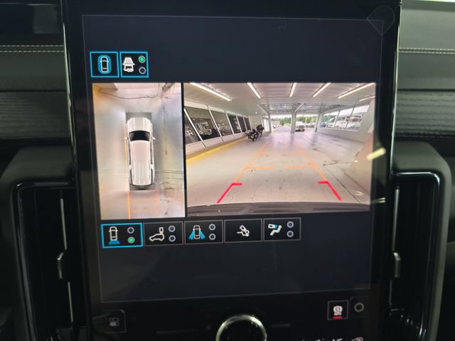 New 2026 GMC Yukon XL AT4 Ultimate w/ LPO, Floor Liner Package AWD/4WD image 18