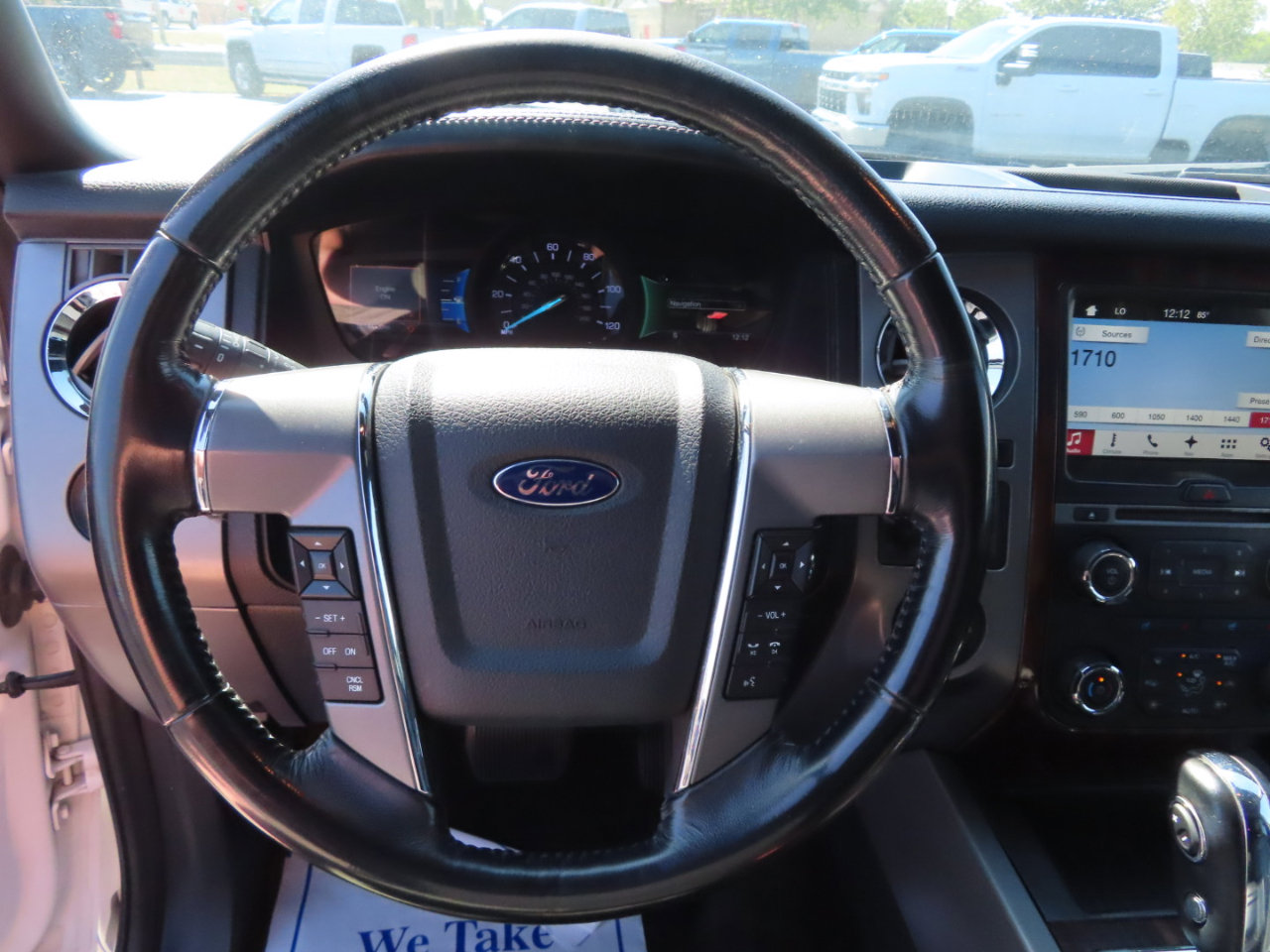 Used 2016 Ford Expedition Platinum image 31