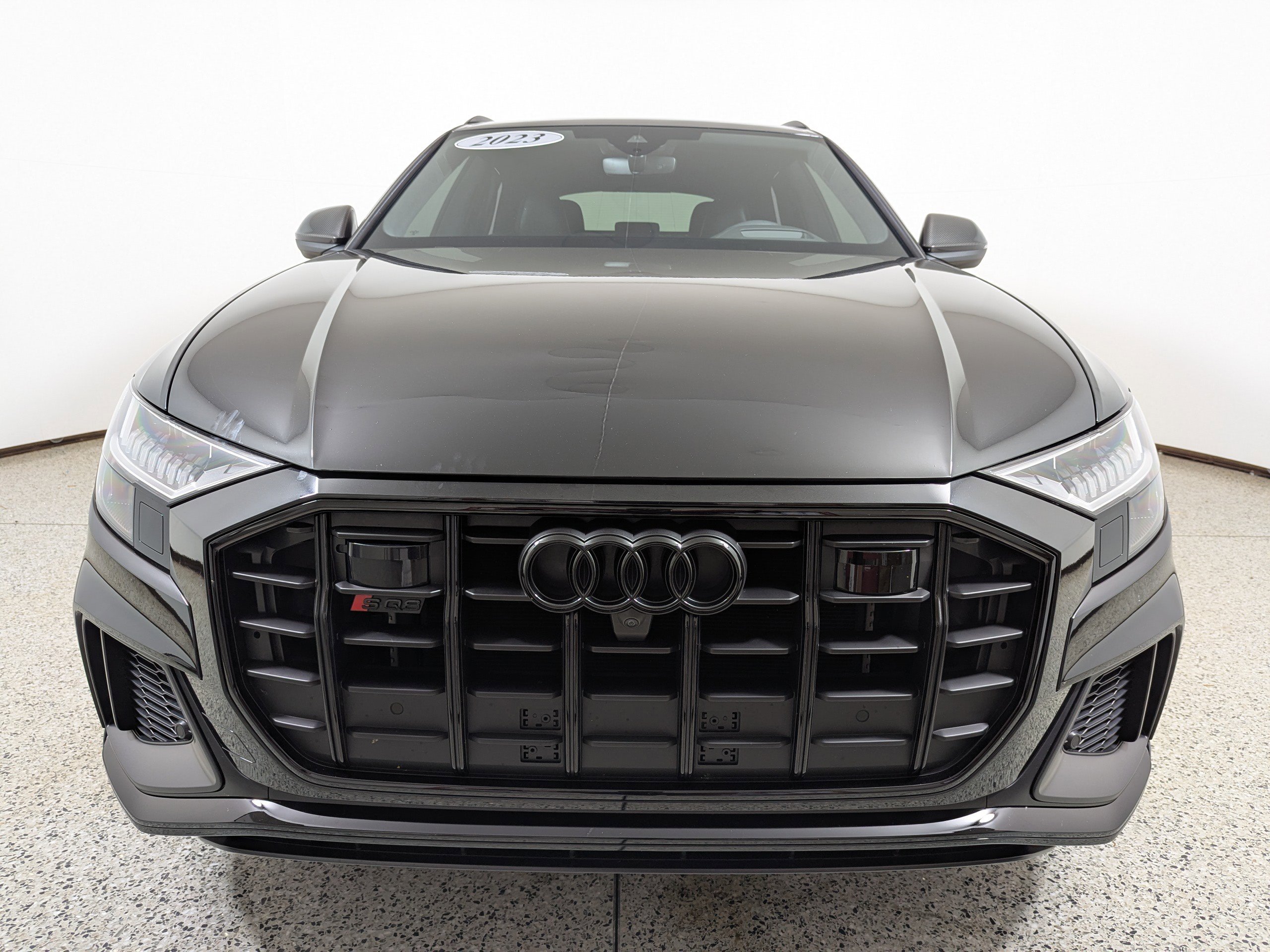 Used 2023 Audi SQ8 Prestige w/ Prestige Package image 2