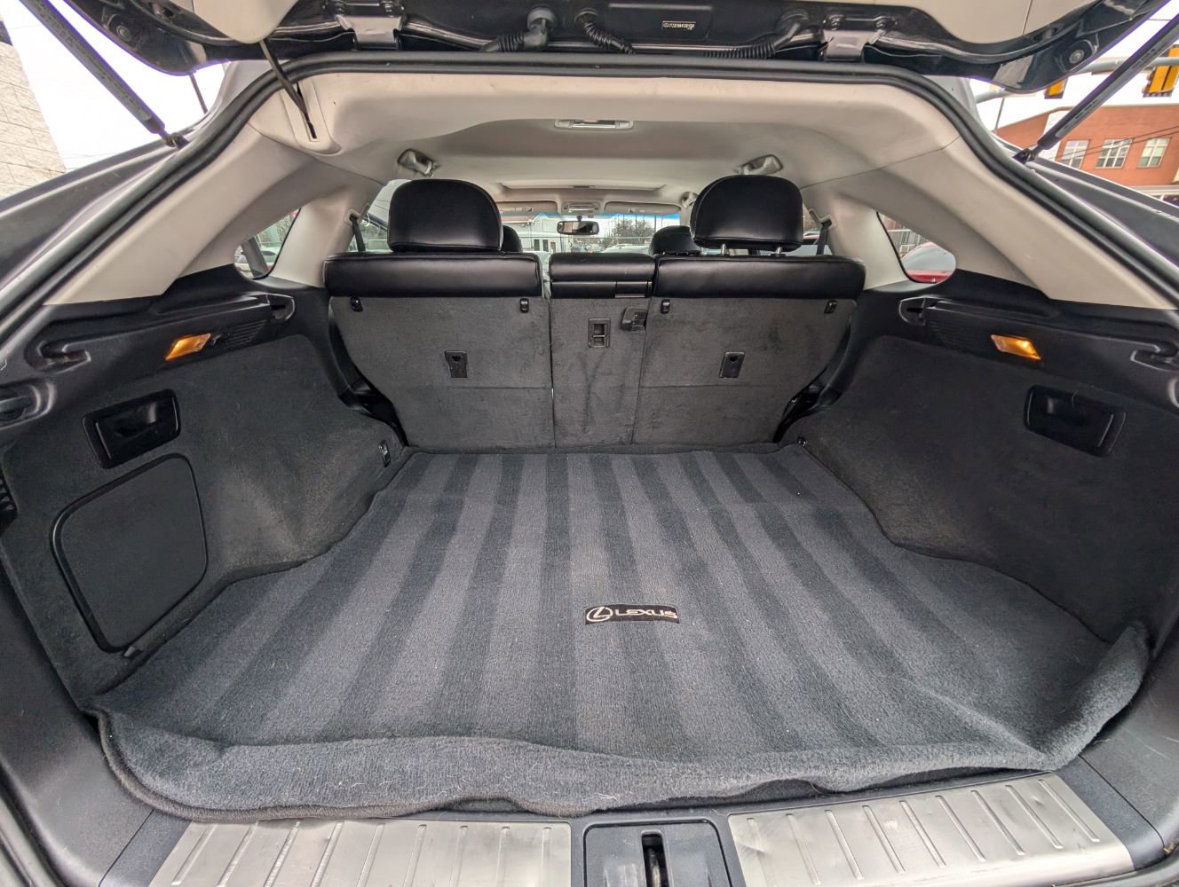 Used 2015 Lexus RX 450h FWD image 18