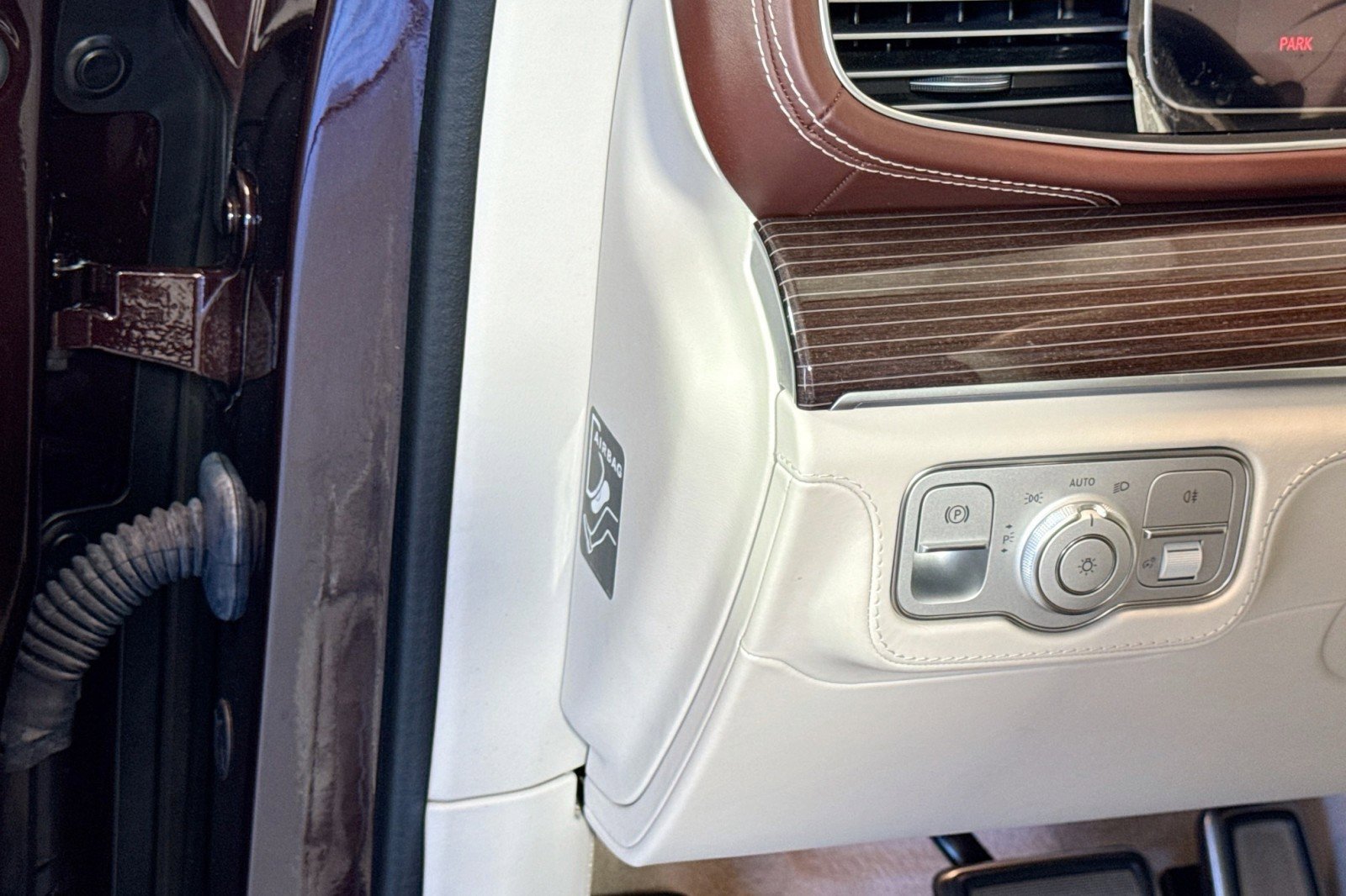 Used 2023 Mercedes-Benz Maybach GLS 600 4MATIC image 10