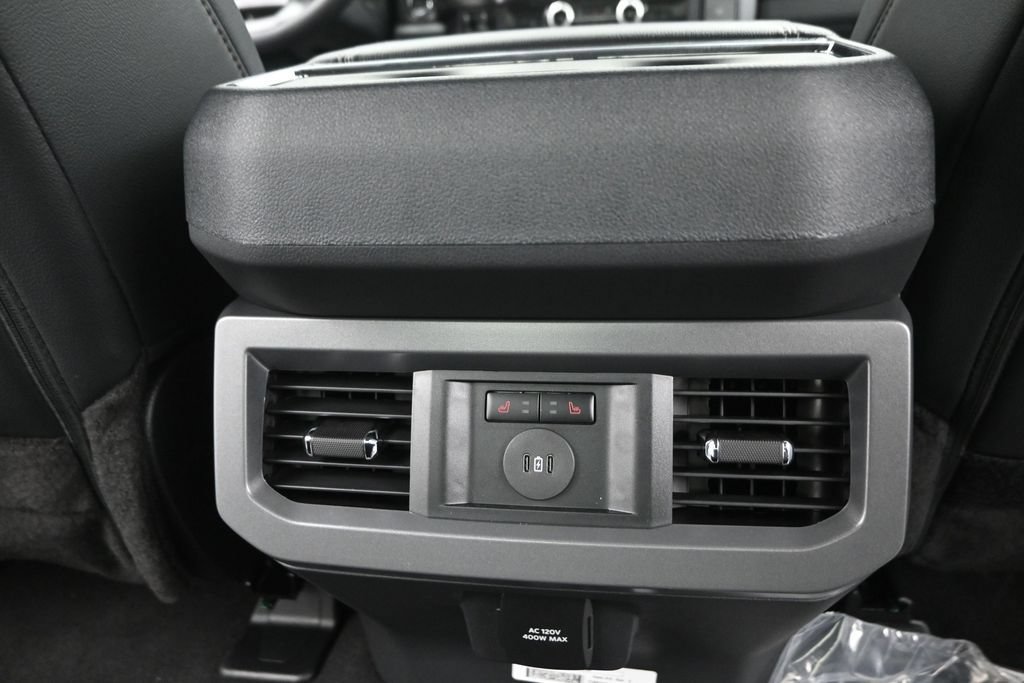 New 2026 Ford F250 Lariat w/ Black Appearance Package AWD/4WD image 16