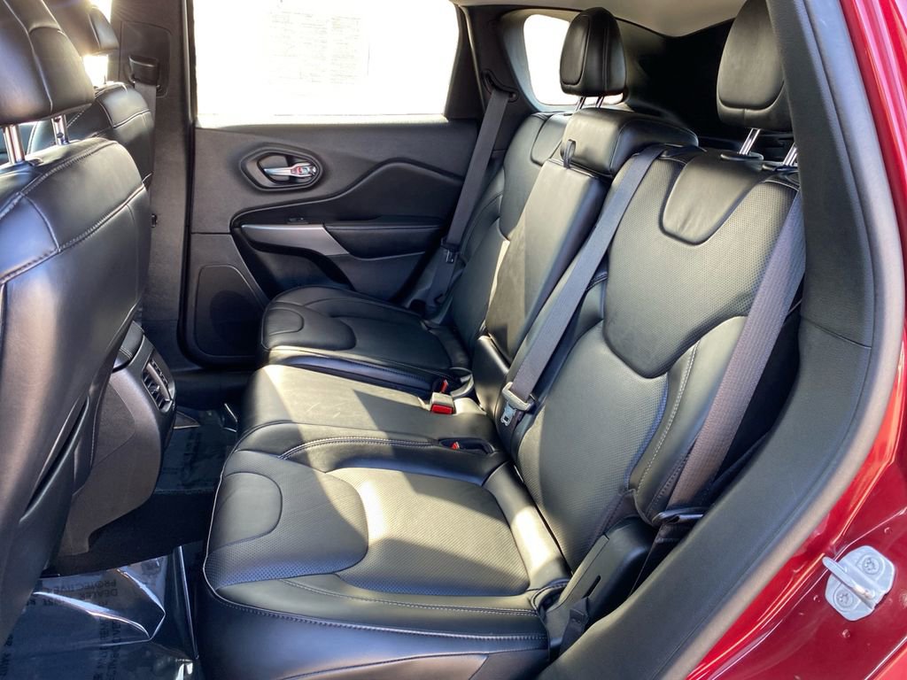 Used 2021 Jeep Cherokee Limited w/ Elite Package image 16