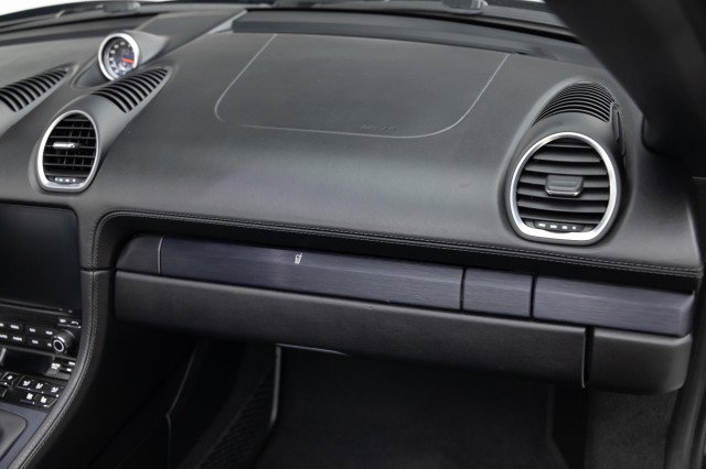 Used 2022 Porsche 718 Boxster GTS image 40