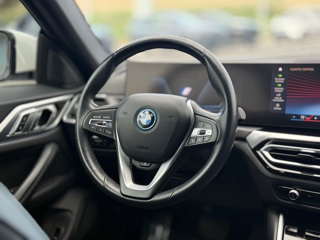Used 2023 BMW i4 eDrive35 w/ Premium Package image 12