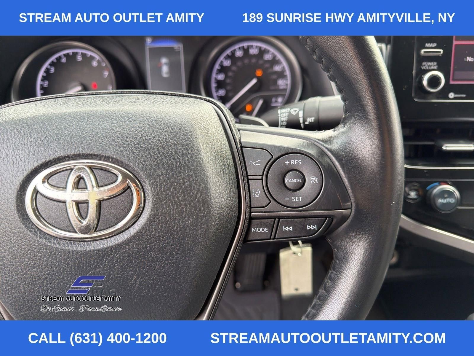 Used 2022 Toyota Camry SE image 27