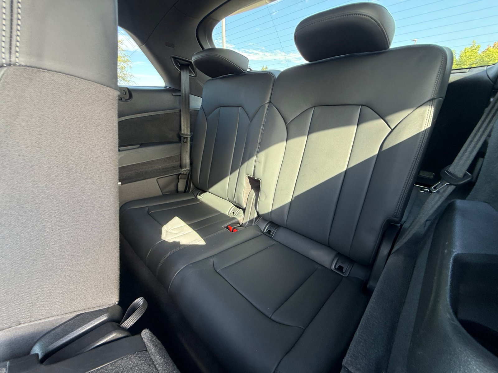 Used 2022 Audi SQ7 Premium Plus w/ SQ7 Executive Package AWD/4WD image 21