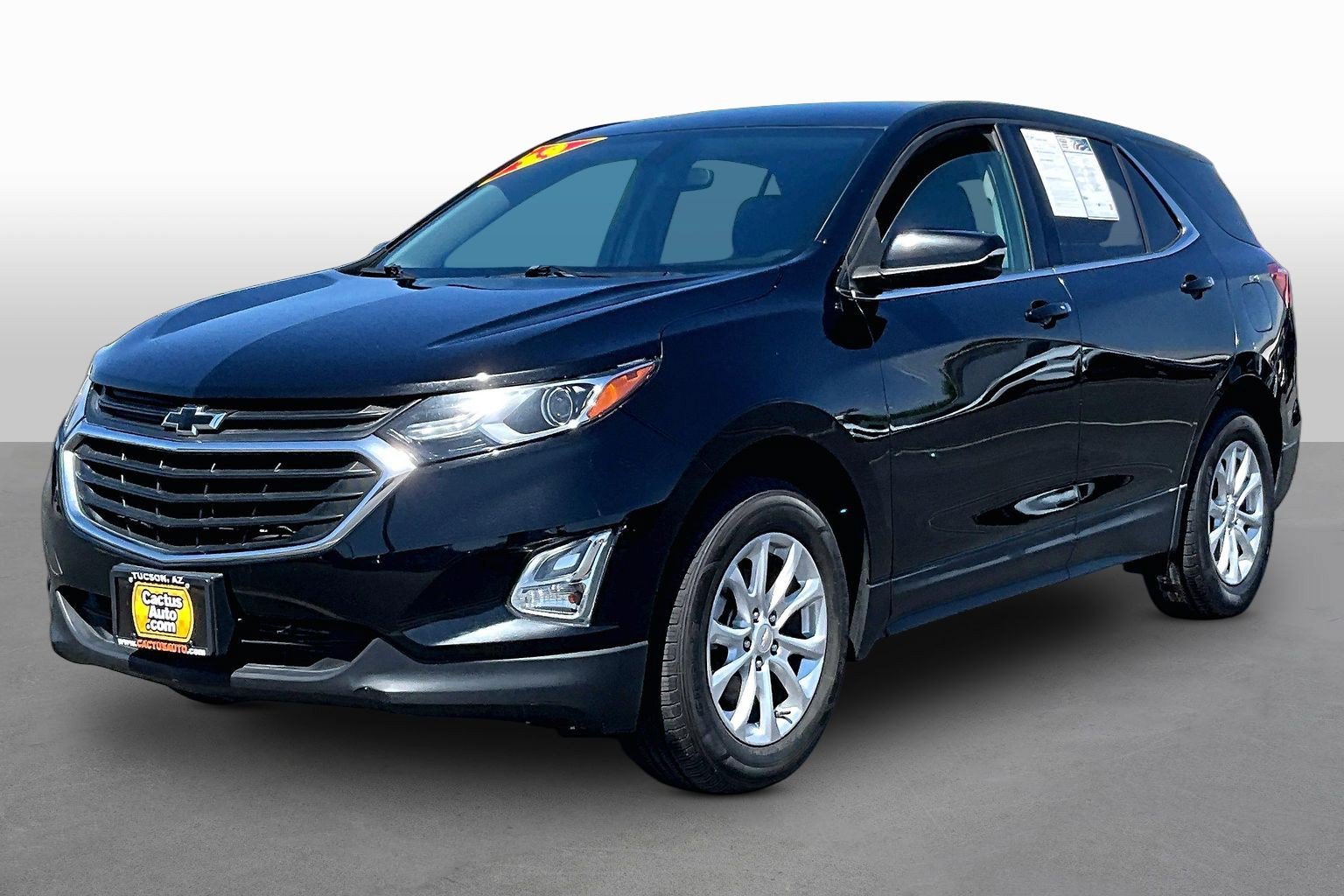 Used 2019 Chevrolet Equinox LT FWD image 1