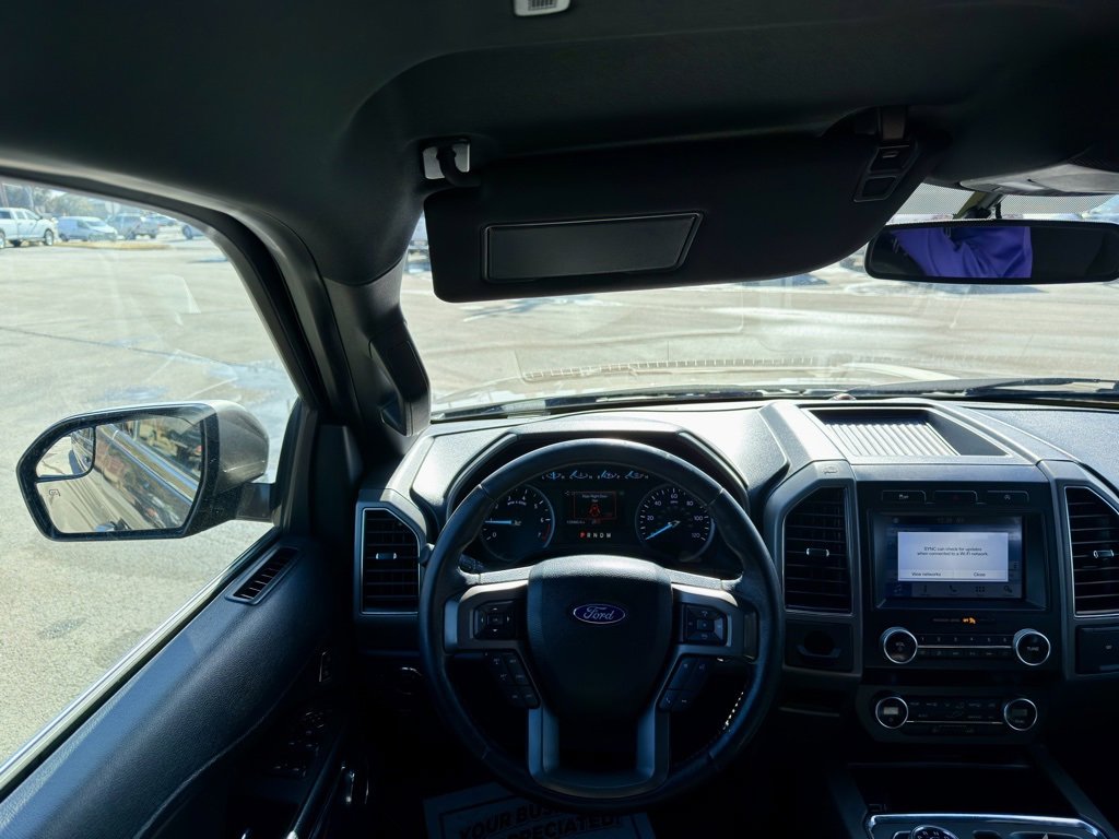 Used 2019 Ford Expedition XLT image 16
