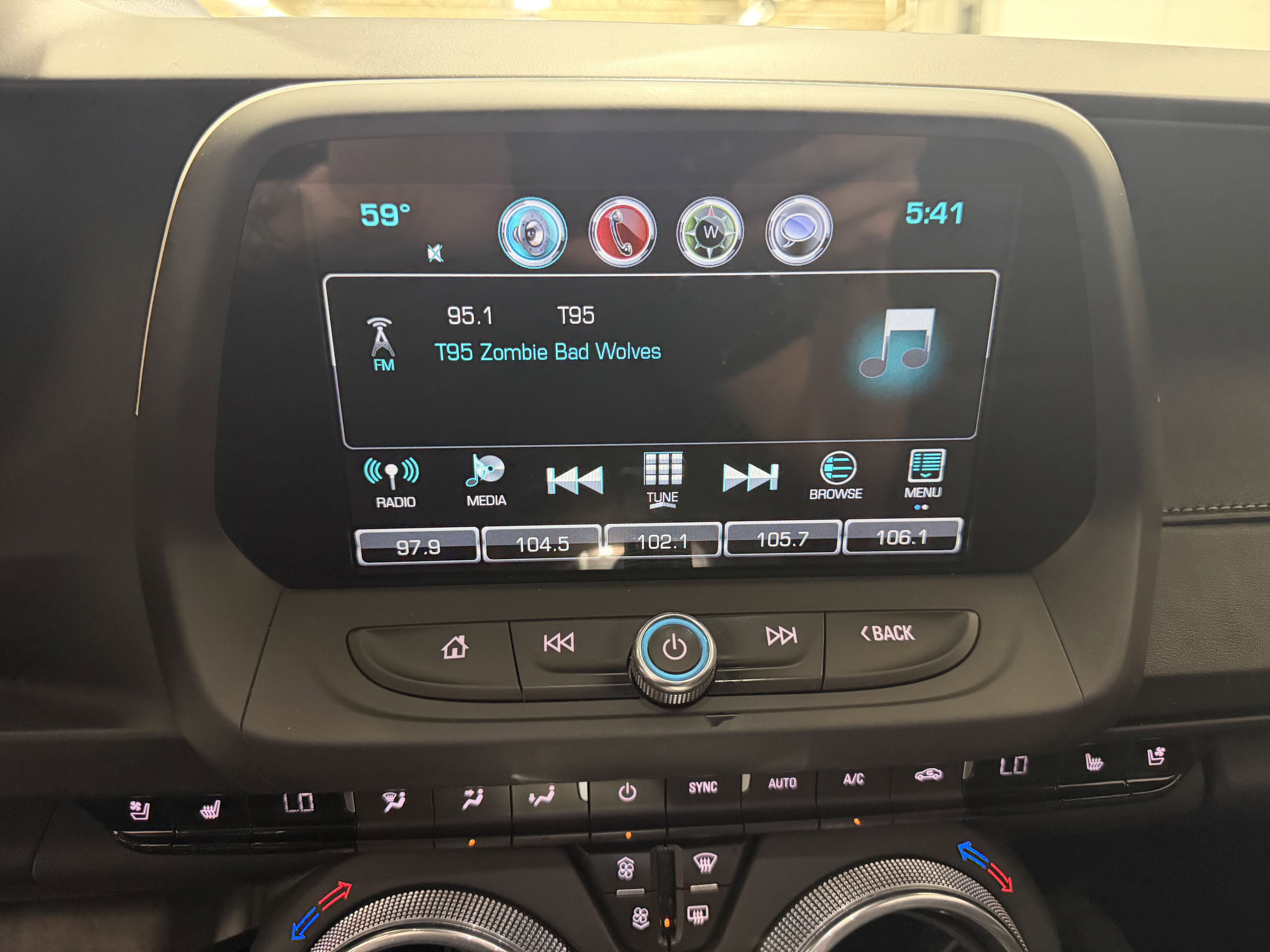 Used 2017 Chevrolet Camaro LT w/ RS Package image 15