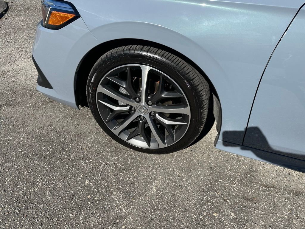 Used 2023 Honda Civic Touring image 12