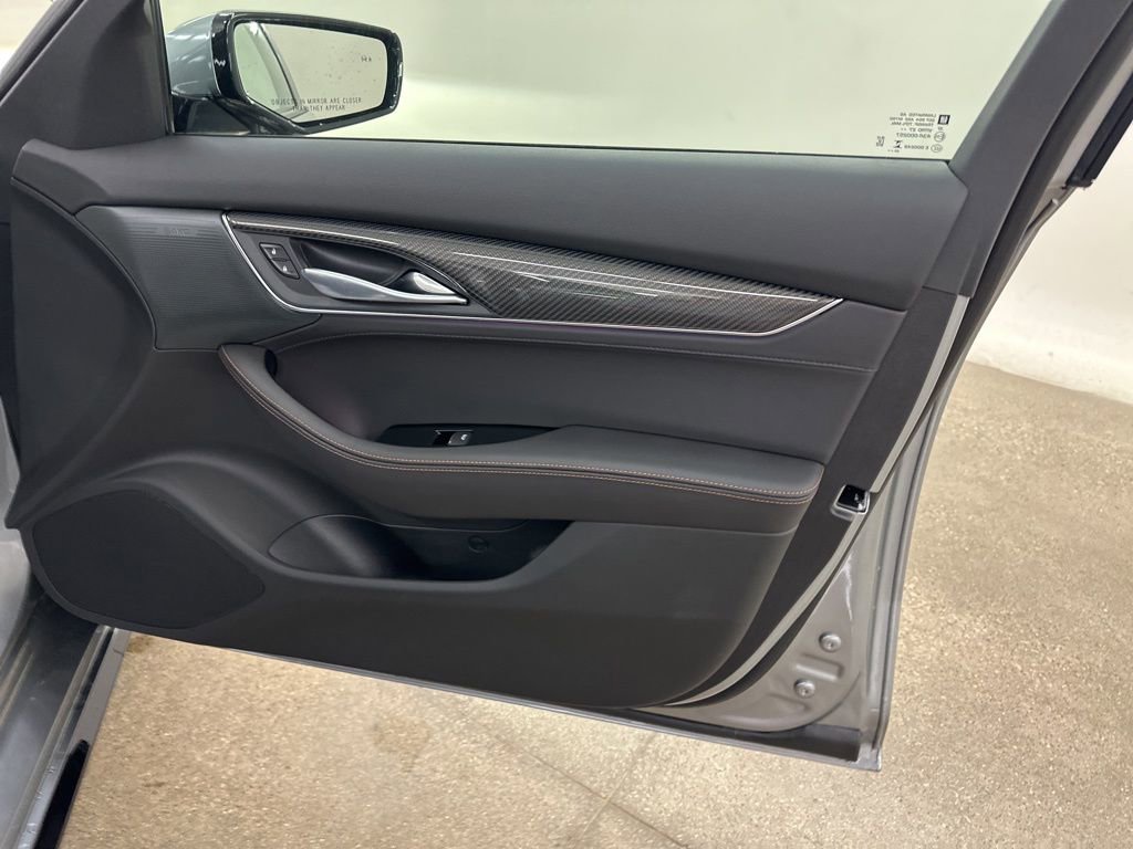 New 2026 Cadillac CT5 V AWD/4WD image 17