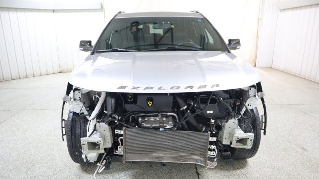 Used 2017 Ford Explorer Sport w/ Equipment Group 401A image 7