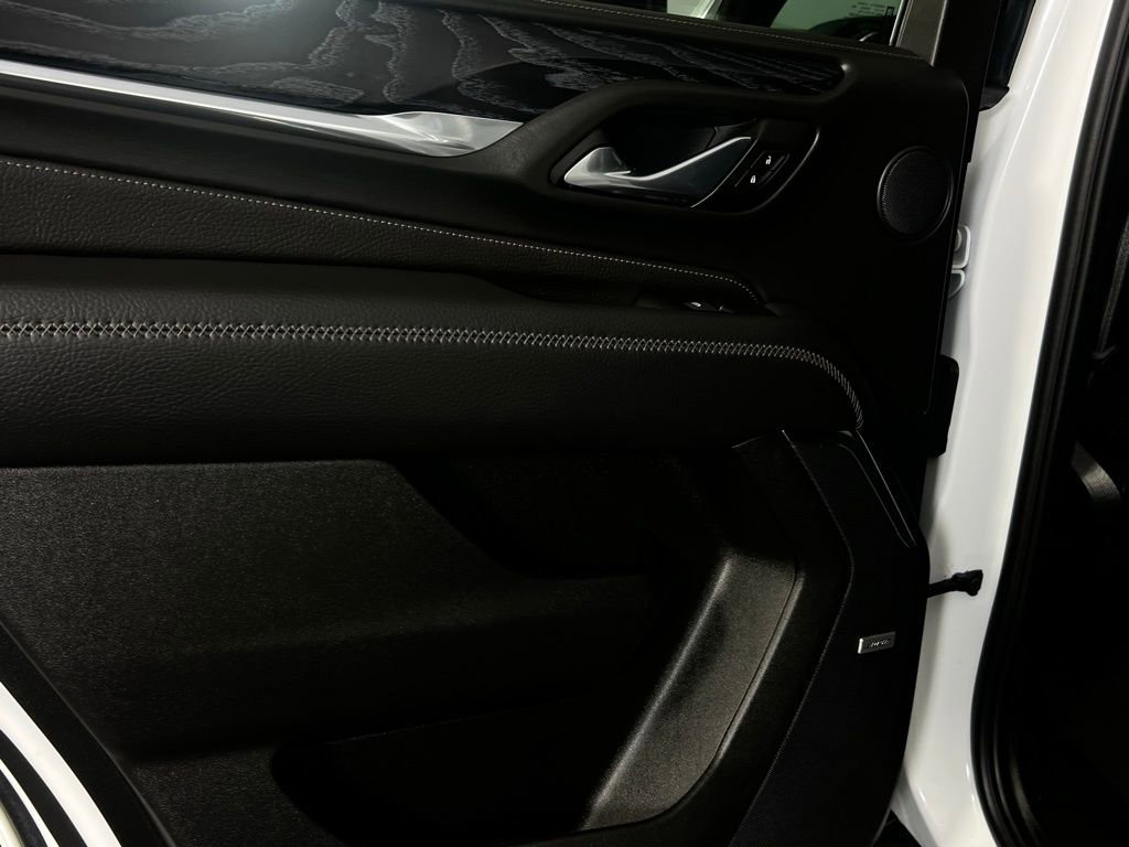 Used 2024 GMC Yukon Denali image 33