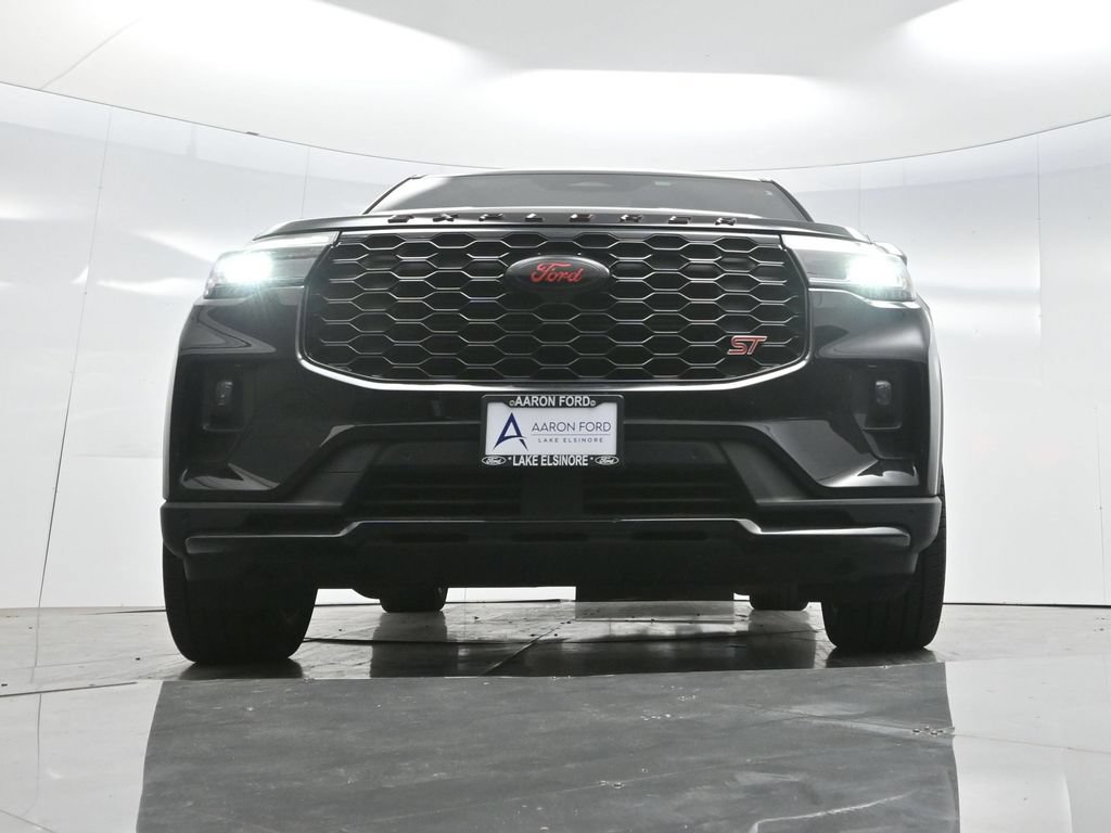 Used 2025 Ford Explorer ST AWD/4WD image 57