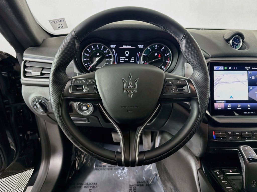 Used 2022 Maserati Ghibli Modena Q4 AWD/4WD image 11