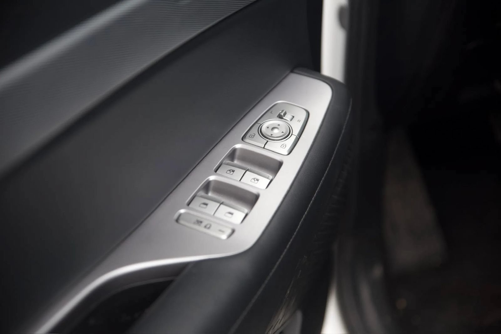 Used 2022 Hyundai Palisade SEL w/ Premium Package FWD image 23