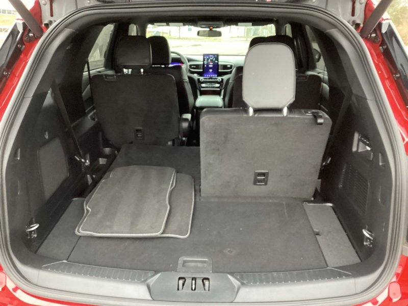 Used 2023 Ford Explorer ST w/ Equipment Group 401A image 12