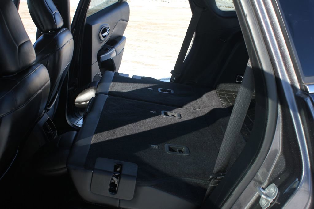 Used 2019 Jeep Cherokee Limited image 40