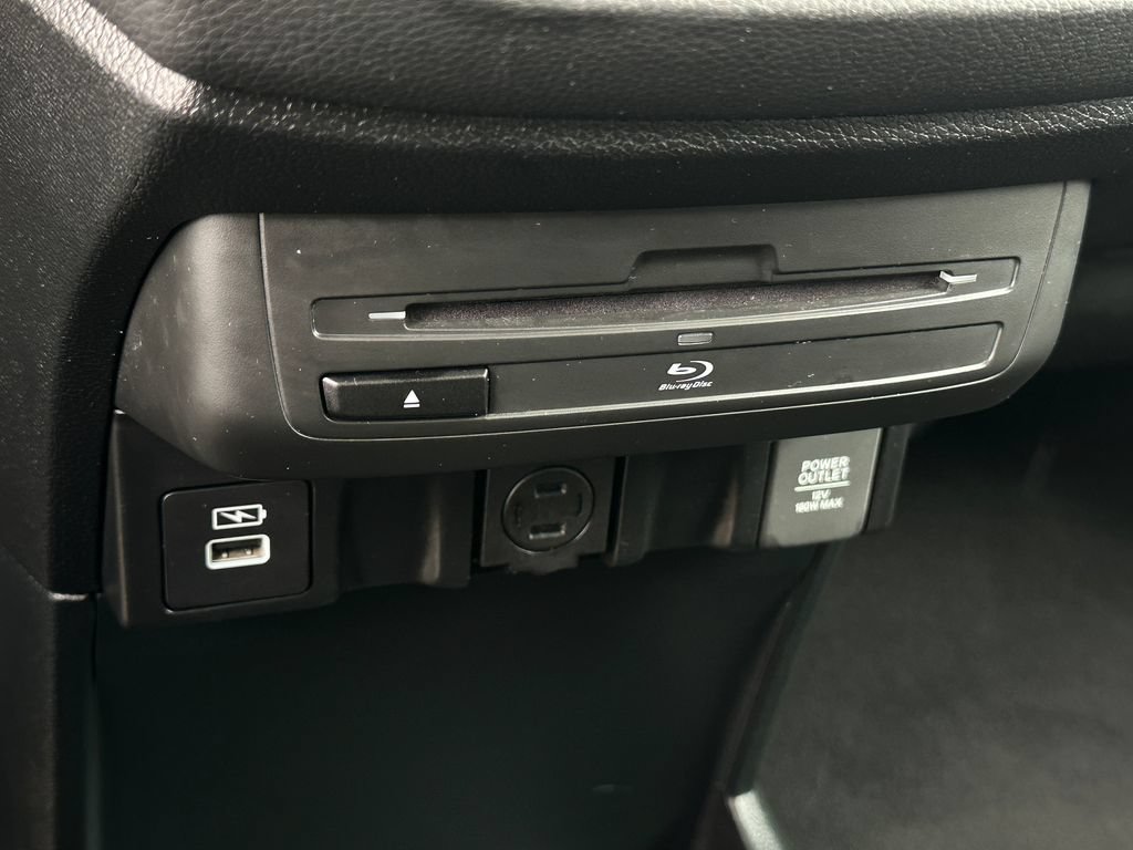 Used 2024 Honda Odyssey Touring image 26