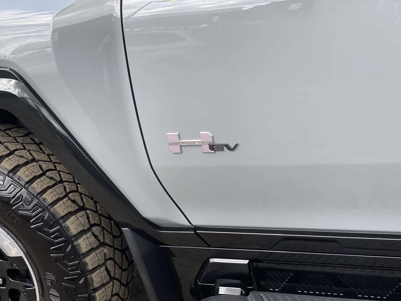Used 2025 GMC Hummer EV 3X w/ Extreme Off-Road Package AWD/4WD image 10