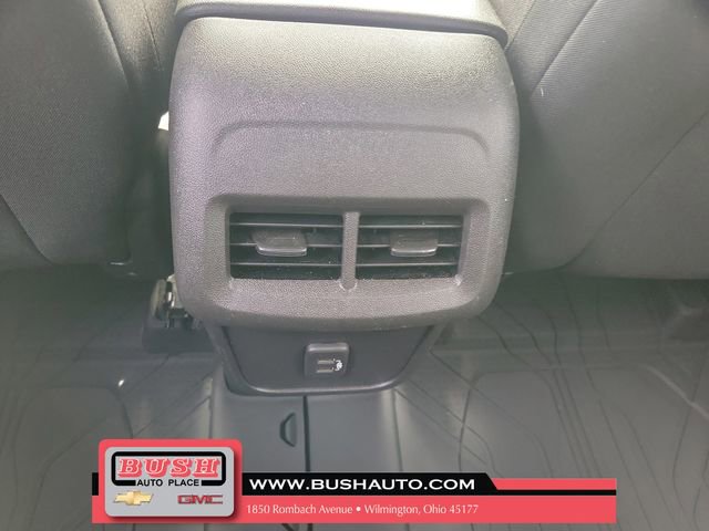 Used 2021 Chevrolet Equinox LS w/ LS Convenience Package image 12
