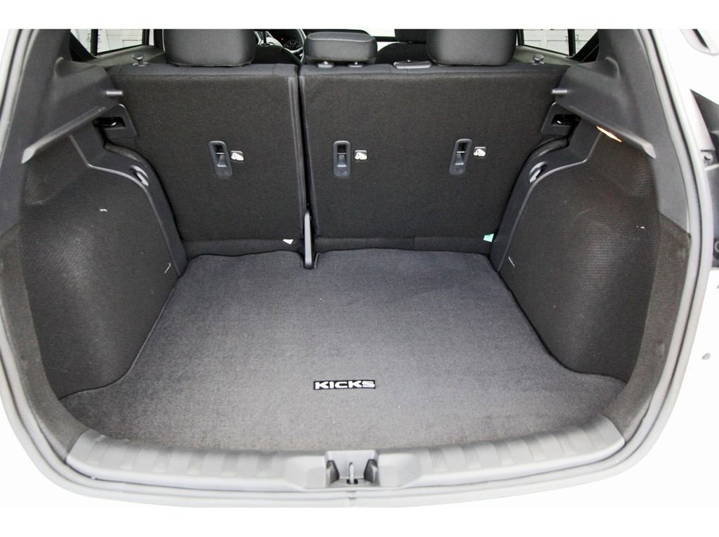 Used 2024 Nissan Kicks SV FWD image 26