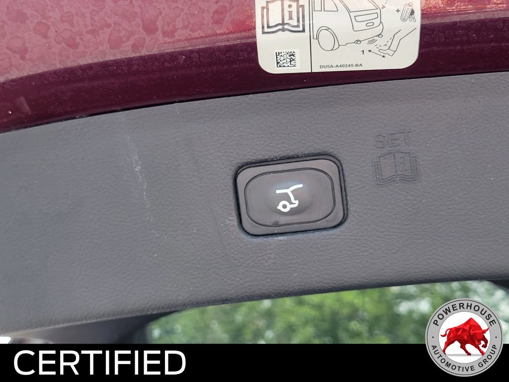 Used 2019 Ford Edge SEL w/ Equipment Group 201A FWD image 15