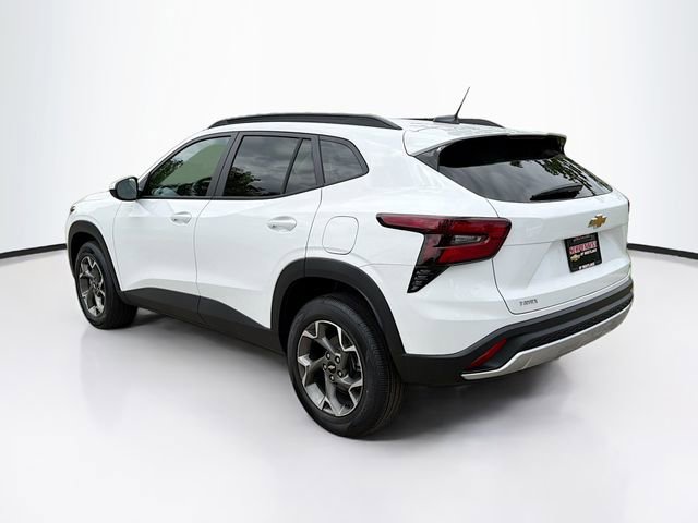 New 2026 Chevrolet Trax LT FWD image 8
