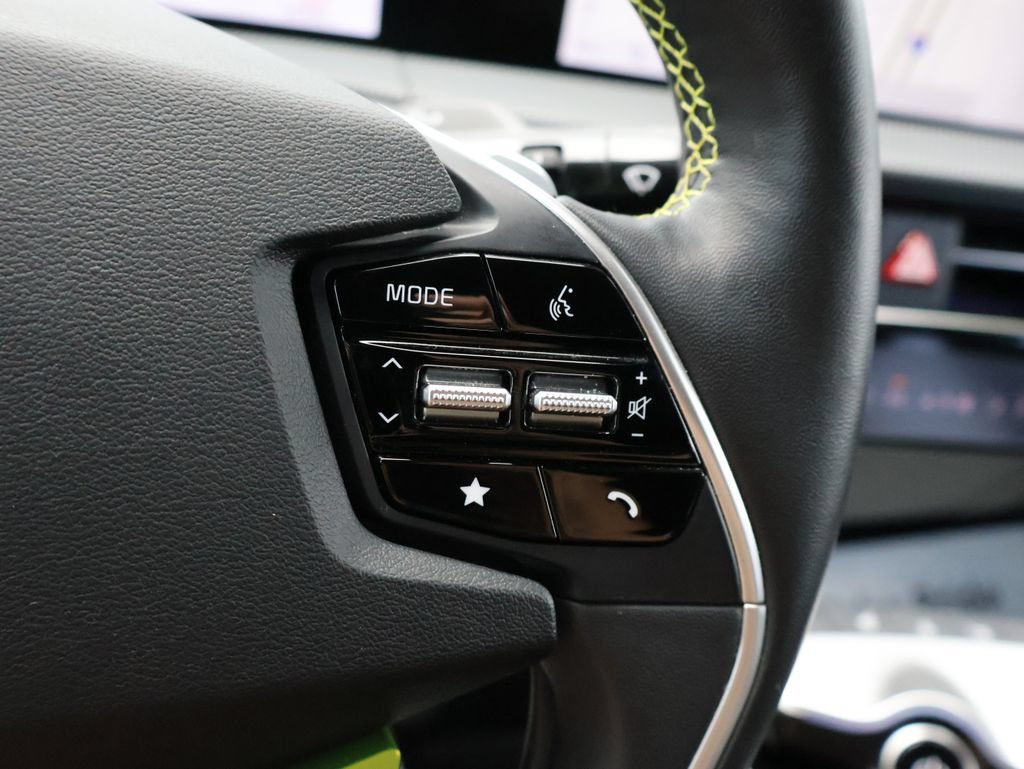 Certified 2023 Kia EV6 GT AWD/4WD image 26