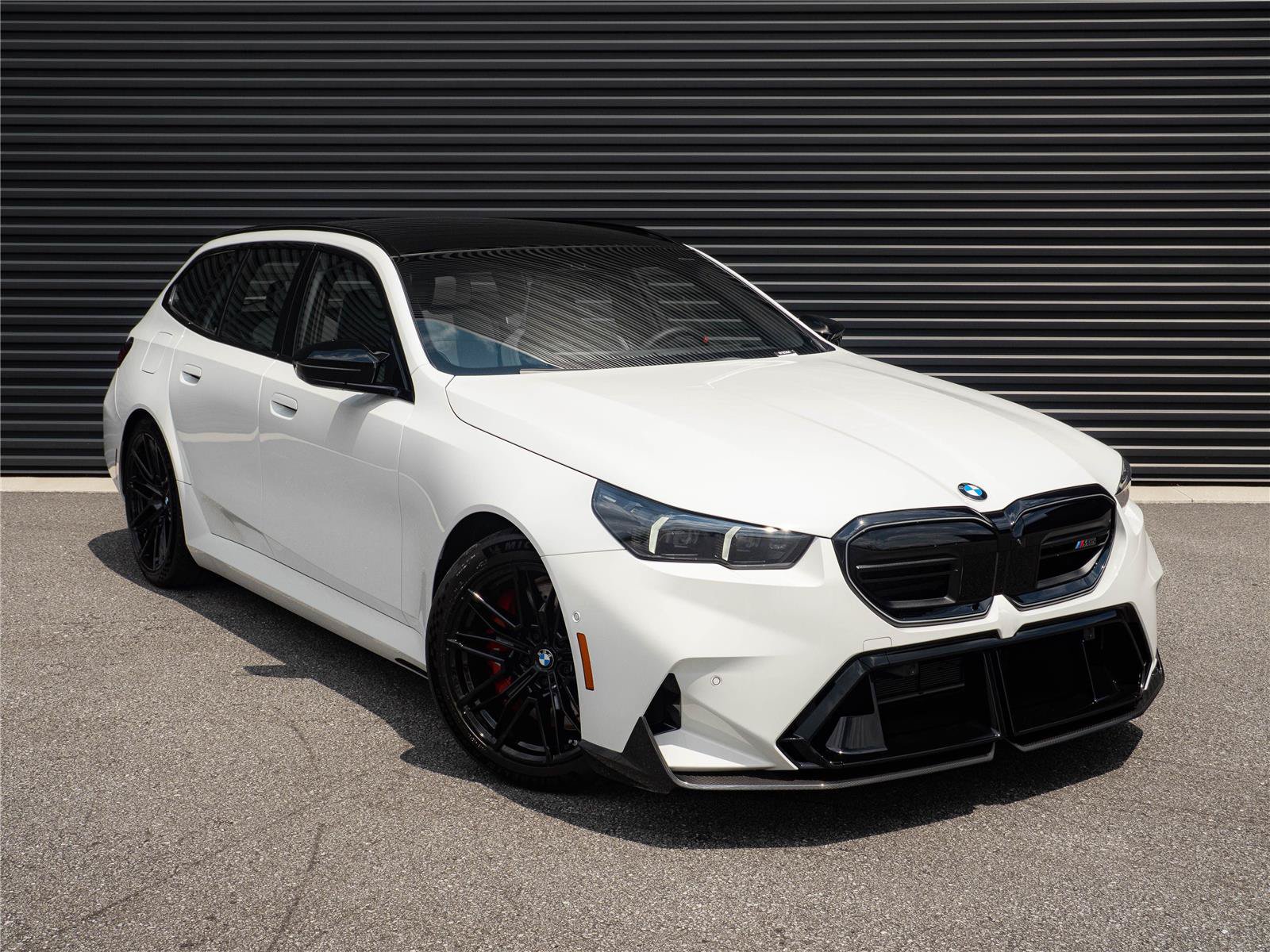 Used 2026 BMW M5 Touring w/ M Driver's Package AWD/4WD image 25