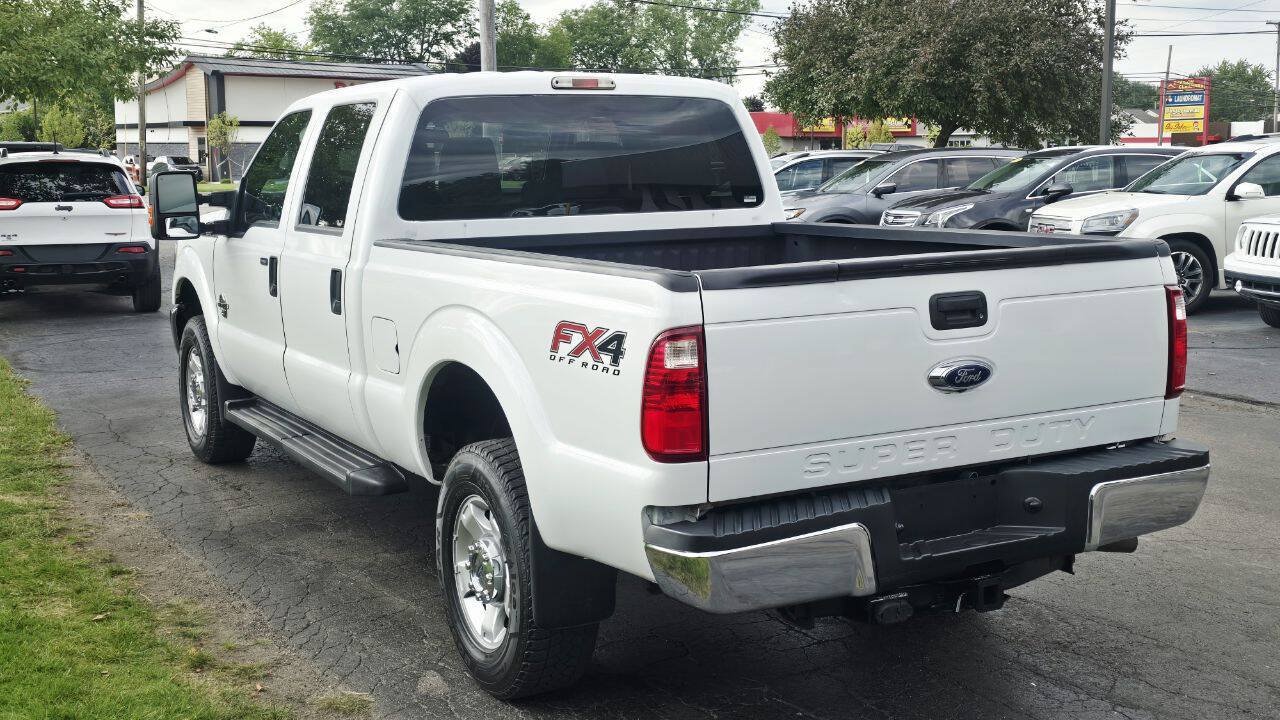 Used 2016 Ford F250 XLT w/ FX4 Off-Road Package AWD/4WD image 6