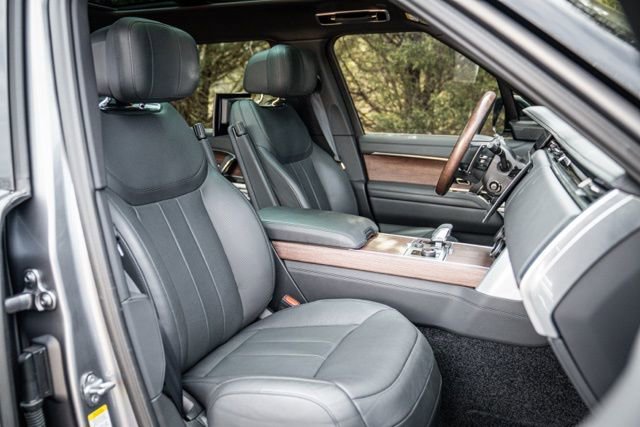 Used 2023 Land Rover Range Rover Long Wheelbase Autobiography image 46