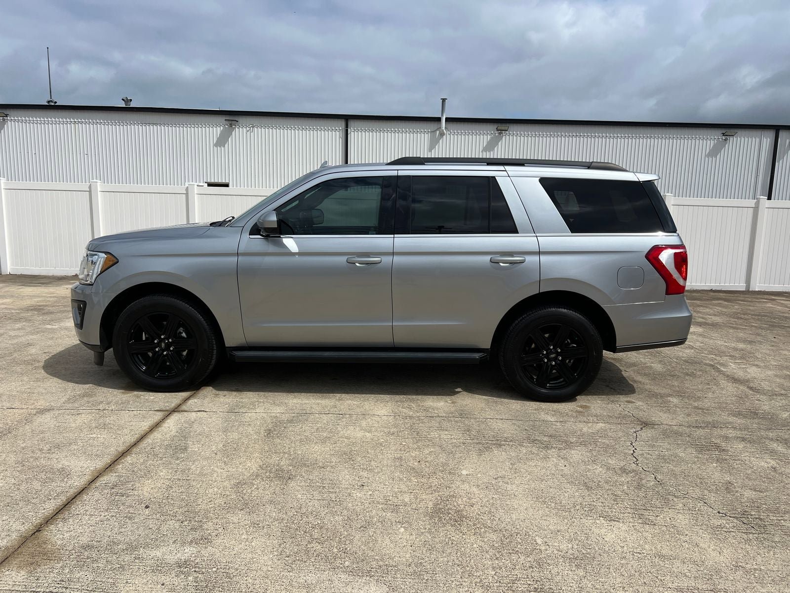 Used 2021 Ford Expedition XLT RWD image 6