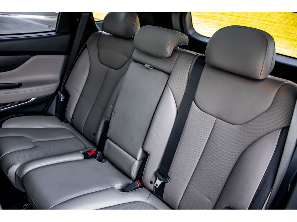 Used 2021 Hyundai Santa Fe SEL w/ Convenience + Premium Package image 18