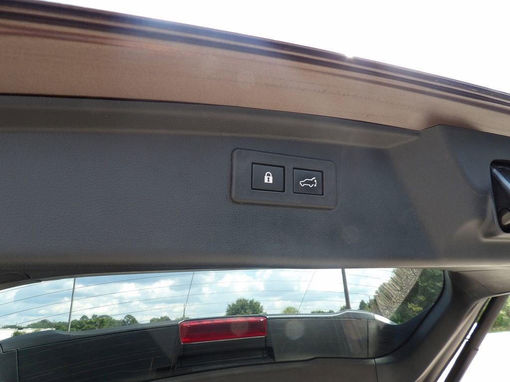 Used 2021 Subaru Outback Limited w/ Popular Package #2 image 17