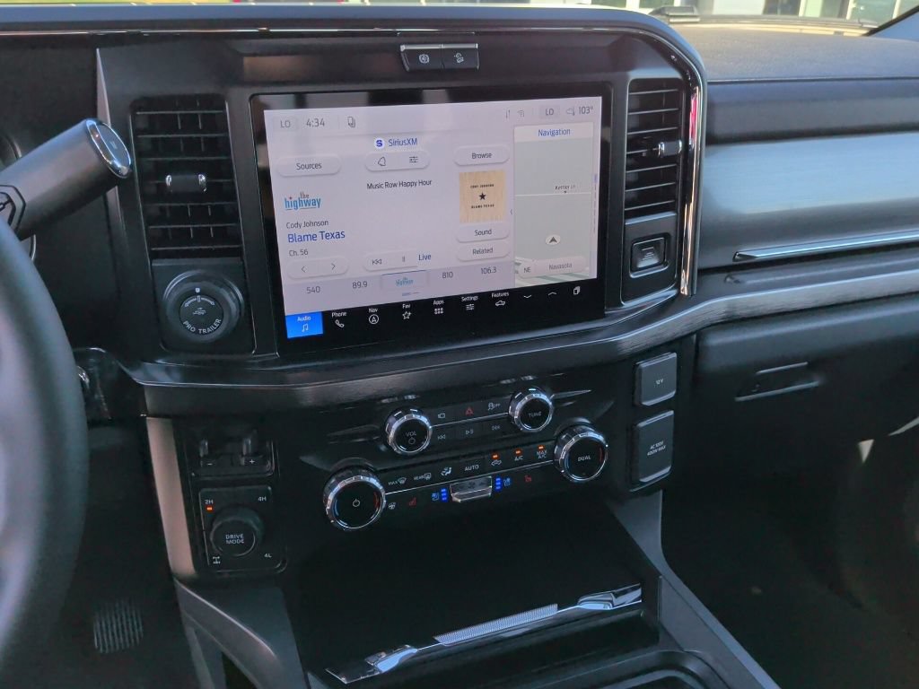 New 2027 Ford F350 Lariat w/ Lariat Premium Package AWD/4WD image 24