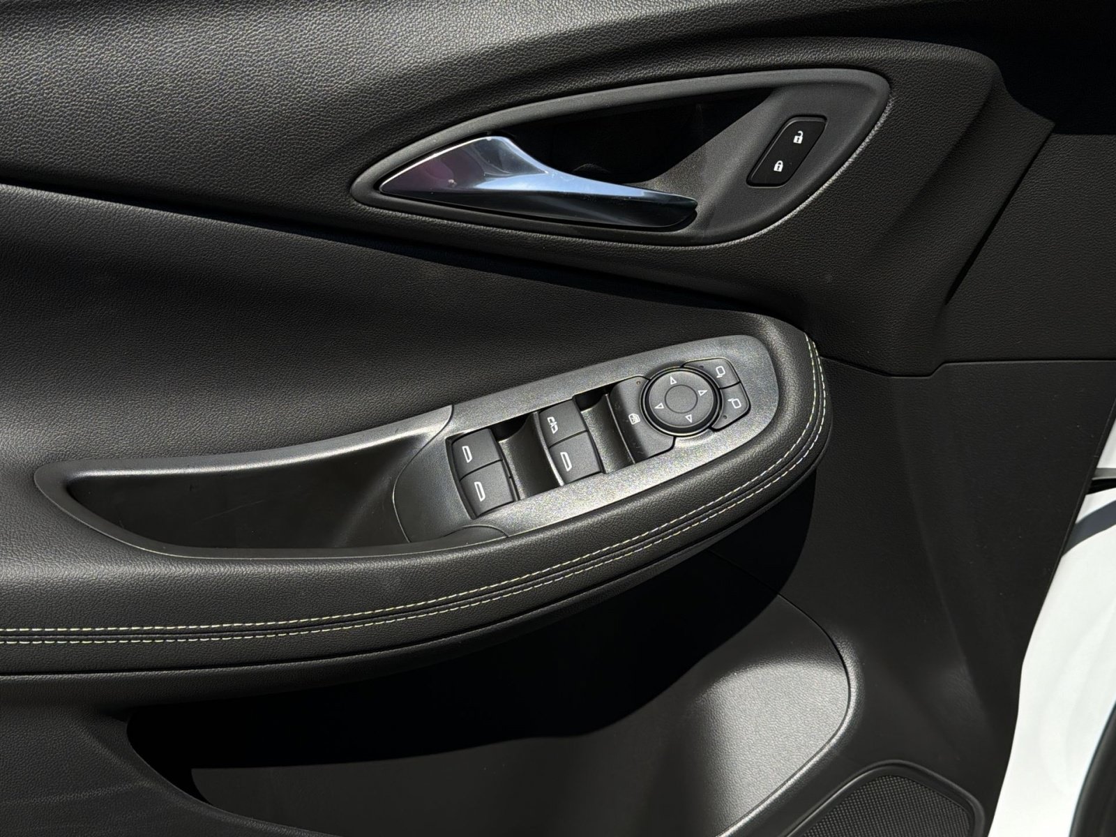 New 2026 Buick Encore GX Preferred FWD image 15