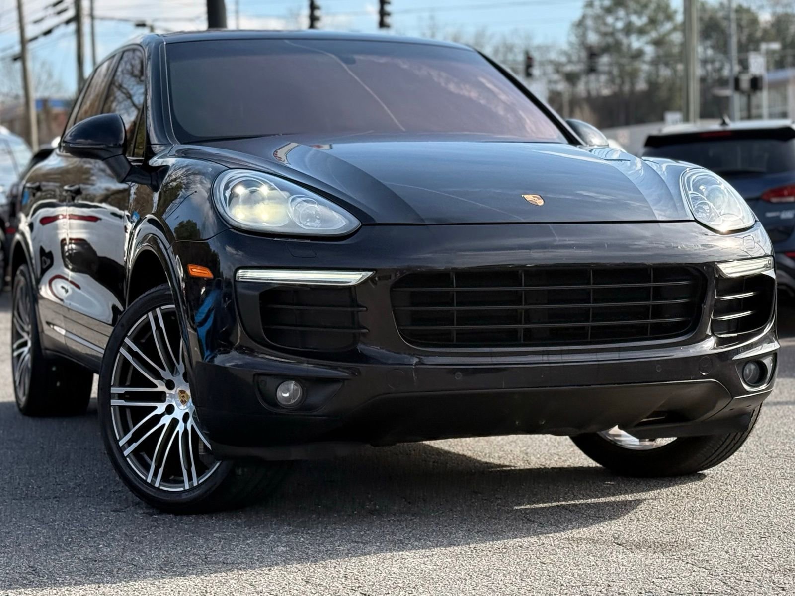 Used 2017 Porsche Cayenne image 7