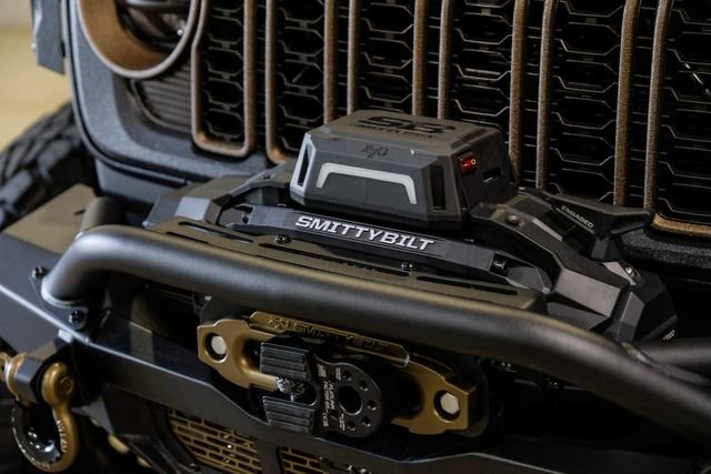 Used 2025 Jeep Gladiator Rubicon w/ Safety Group AWD/4WD image 26