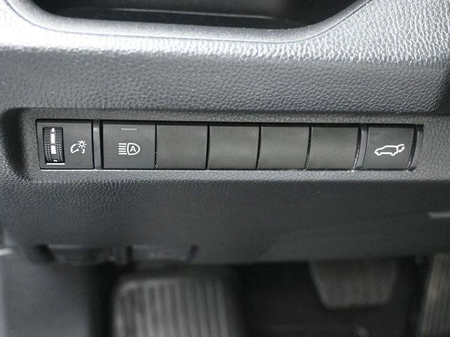 Certified 2024 Toyota RAV4 XLE Premium image 21