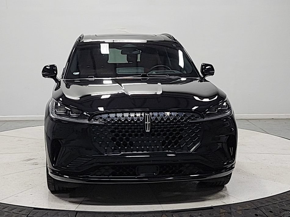 Used 2025 Lincoln Aviator Reserve w/ Equipment Group 201A AWD/4WD image 2