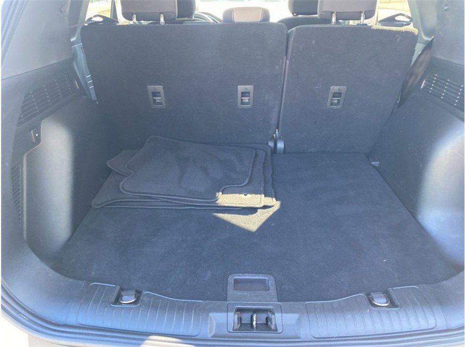 Used 2022 Ford Escape SE image 32