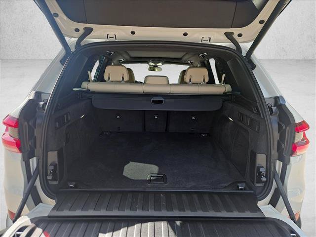 Used 2020 BMW X5 sDrive40i w/ Executive Package RWD image 6